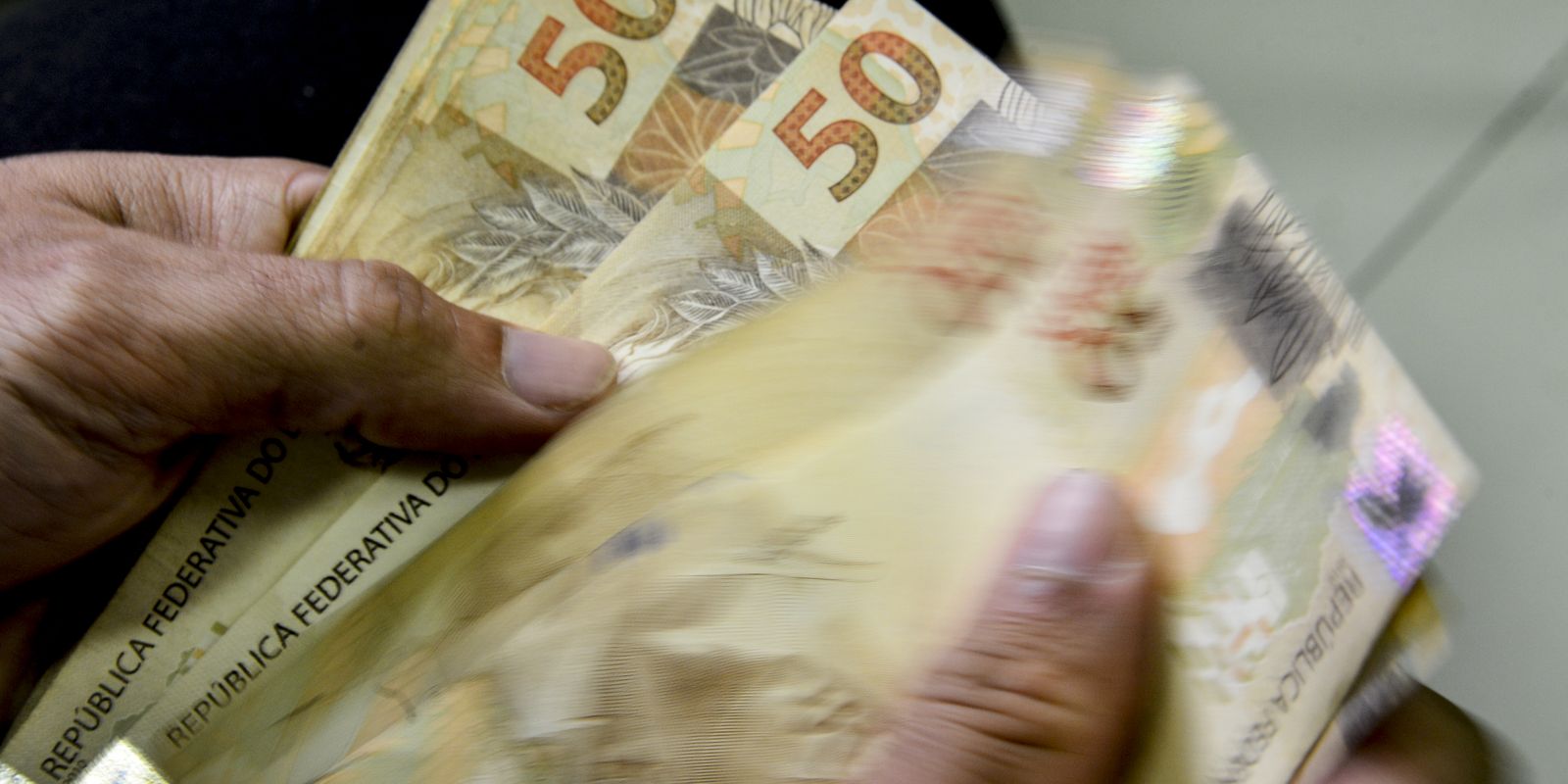 Desenrola convoca bancos para apresentar carteiras de créditos antigos