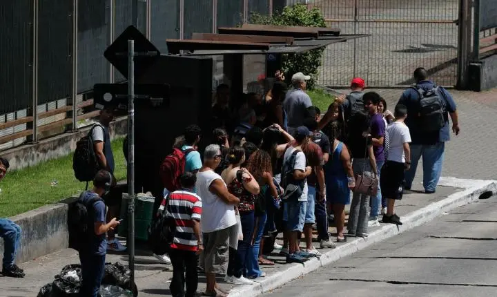 Paralisação de ônibus afeta a zona sul de São Paulo nesta segunda-feira
