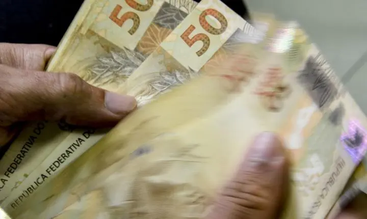 Desenrola convoca bancos para apresentar carteiras de créditos antigos