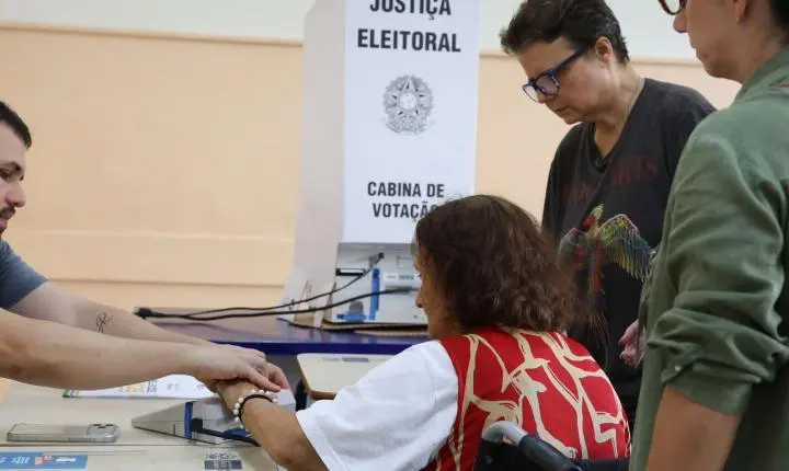 Eleitores idosos com 70 anos ou mais aumentam 43% no primeiro turno